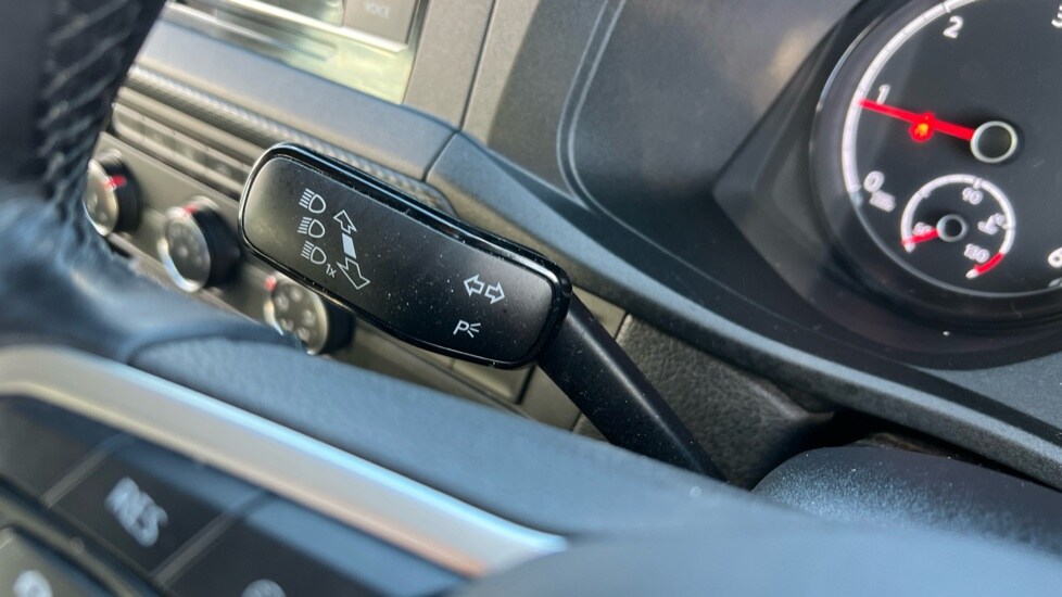 Used Volkswagen California 2024 for sale - 76332215: Photo 25