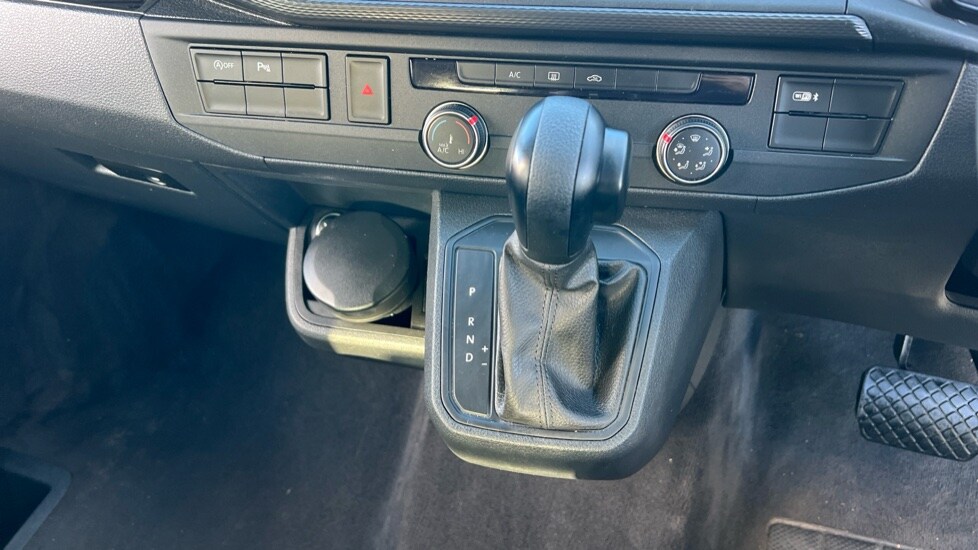 Used Volkswagen California 2024 for sale - 76332215: Photo 28