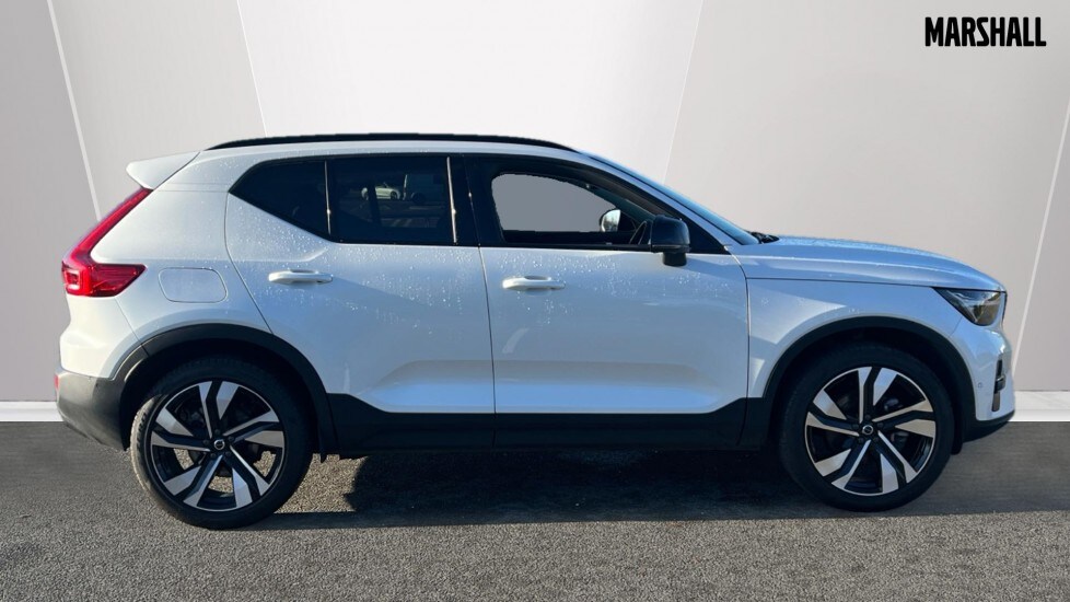 Used Volvo XC40 2024 for sale - 76514878: Photo 3