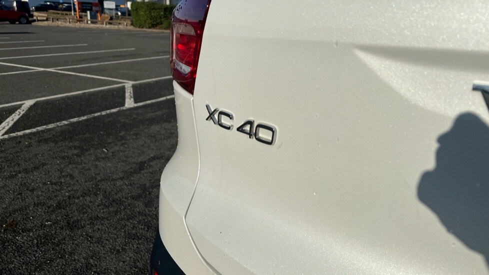 Used Volvo XC40 2024 for sale - 76514878: Photo 44