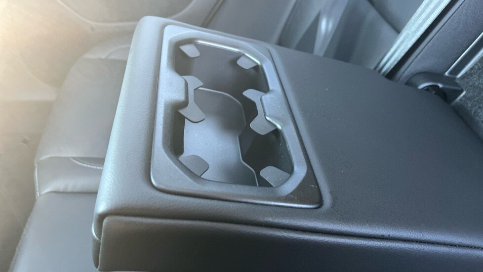 Used Volvo XC40 2024 for sale - 76514878: Photo 48