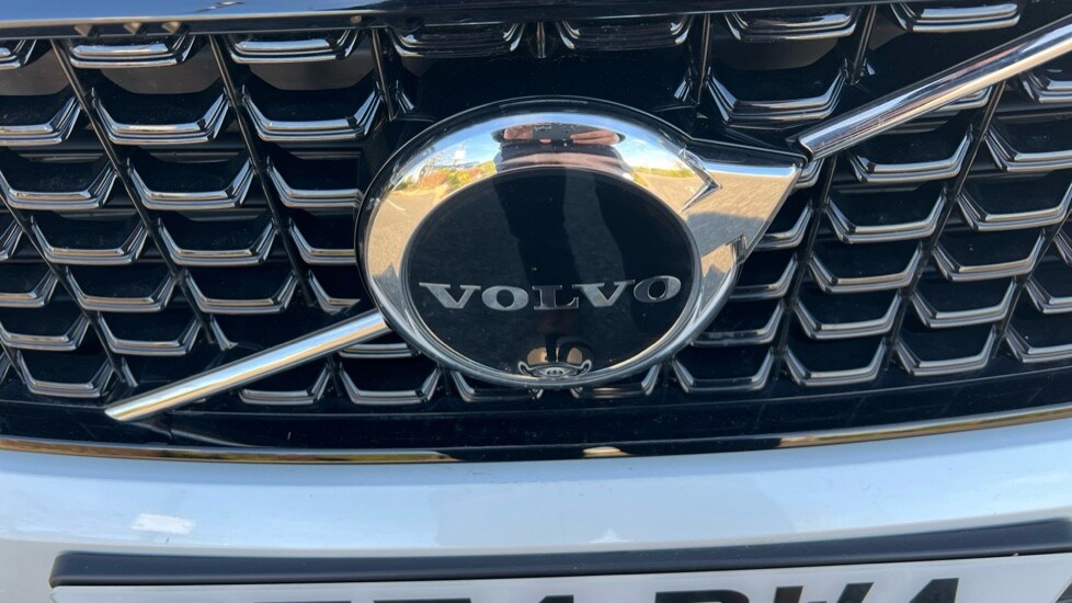 Used Volvo XC40 2024 for sale - 76514878: Photo 52