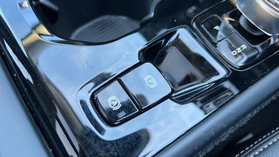 Used Volvo XC40 2024 for sale - 76514878: Photo 59