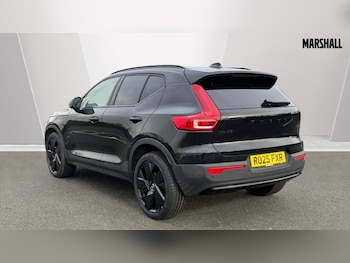 Used Volvo XC40 2025 for sale - 76609557: Photo