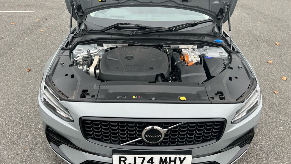 Used Volvo V90 2024 for sale - 76172413: Photo 23
