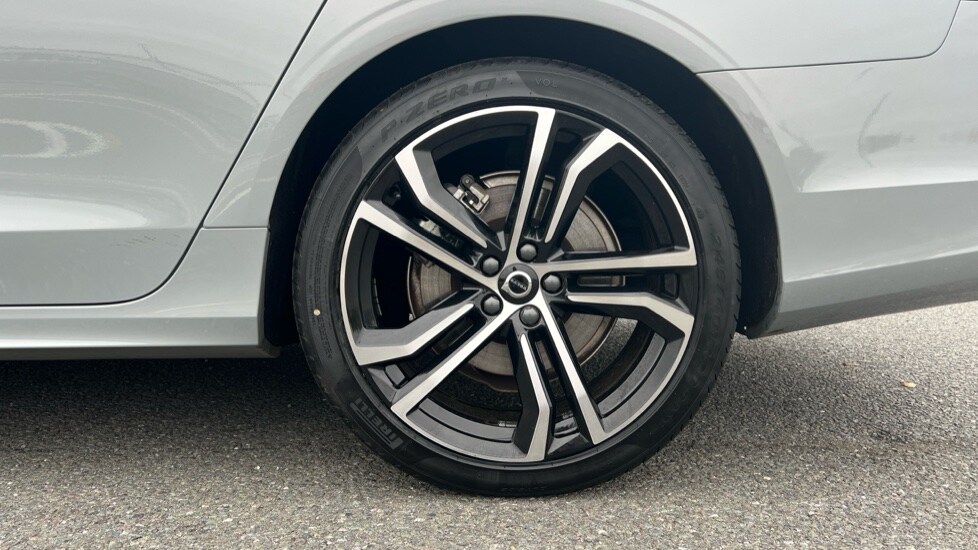 Used Volvo V90 2024 for sale - 76172413: Photo 26