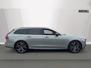 Used Volvo V90 2024 for sale - 76172413: Photo