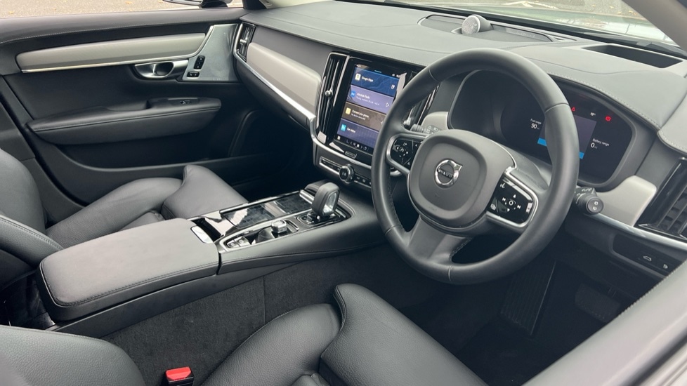 Used Volvo V90 2024 for sale - 76172413: Photo 5