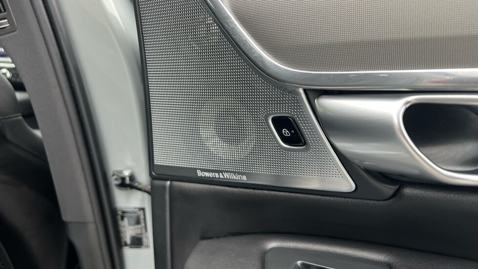 Used Volvo V90 2024 for sale - 76172413: Photo 59