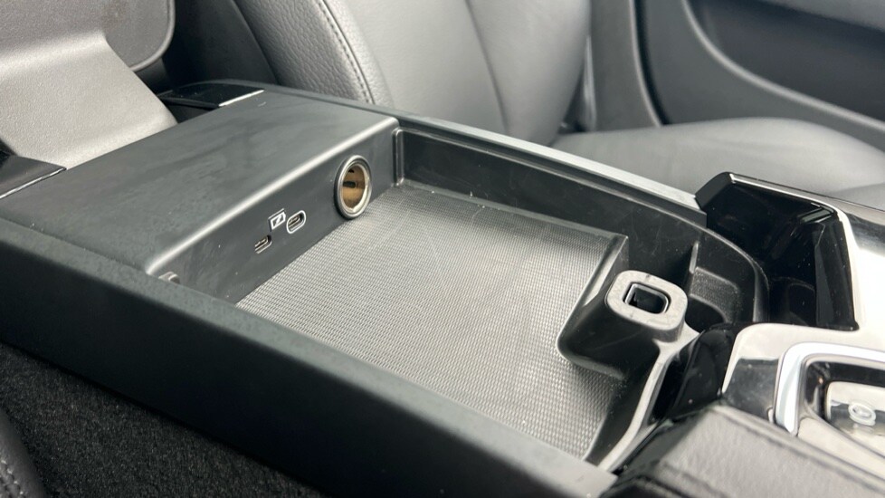 Used Volvo V90 2024 for sale - 76172413: Photo 62