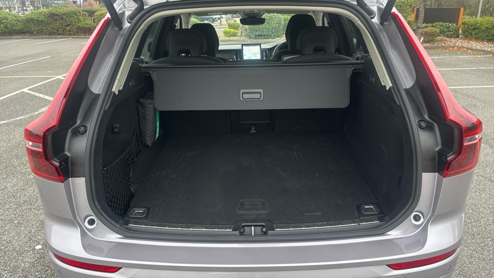 Used Volvo XC60 2025 for sale - 76709569: Photo 17