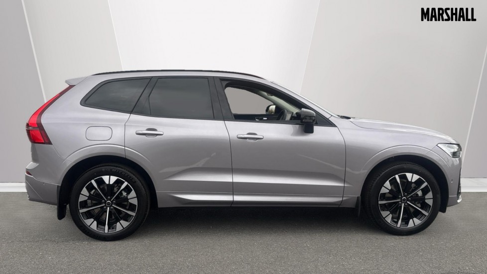 Used Volvo XC60 2025 for sale - 76709569: Photo 3