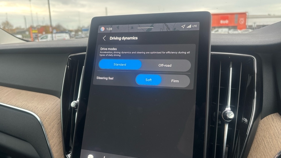 Used Volvo XC60 2025 for sale - 76709569: Photo 38