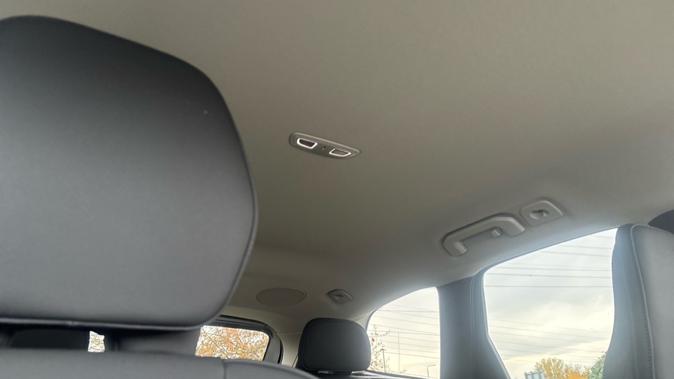 Used Volvo XC60 2025 for sale - 76709569: Photo 40