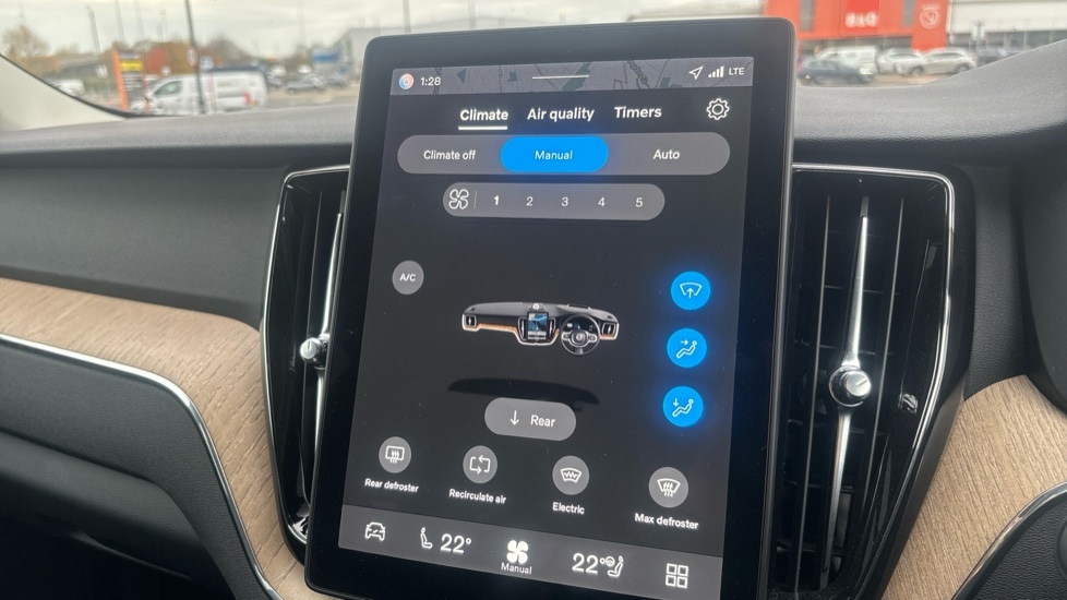 Used Volvo XC60 2025 for sale - 76709569: Photo 54