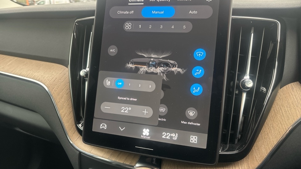 Used Volvo XC60 2025 for sale - 76709569: Photo 56