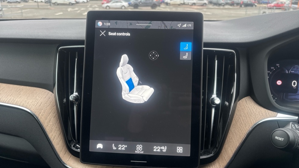 Used Volvo XC60 2025 for sale - 76709569: Photo 57