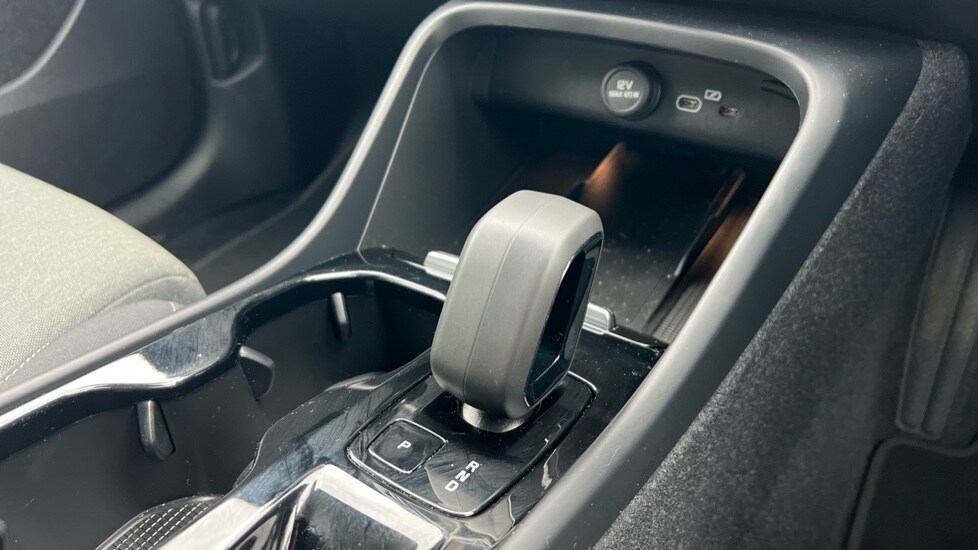 Used Volvo XC40 2023 for sale - 76297348: Photo 14