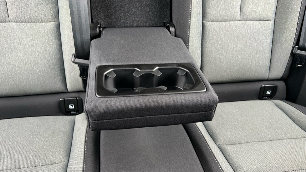 Used Volvo XC40 2023 for sale - 76297348: Photo 31