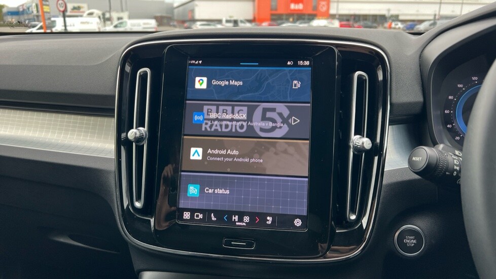 Used Volvo XC40 2023 for sale - 76297348: Photo 34