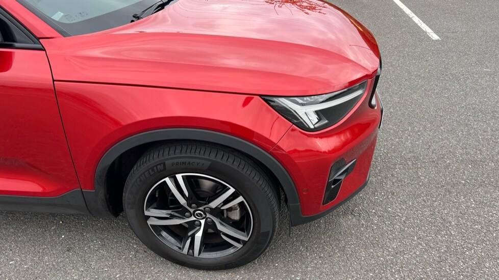 Used Volvo XC40 2023 for sale - 76297348: Photo 46