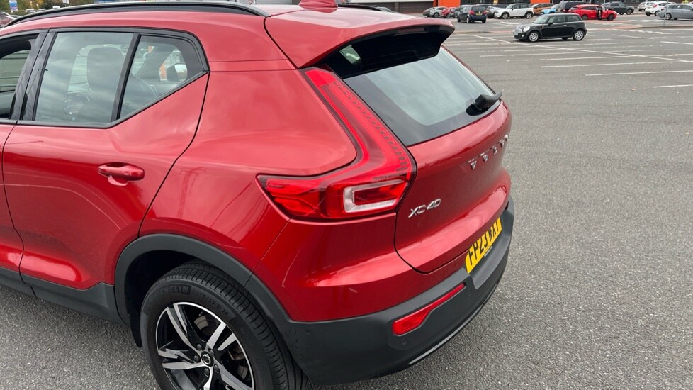 Used Volvo XC40 2023 for sale - 76297348: Photo 52