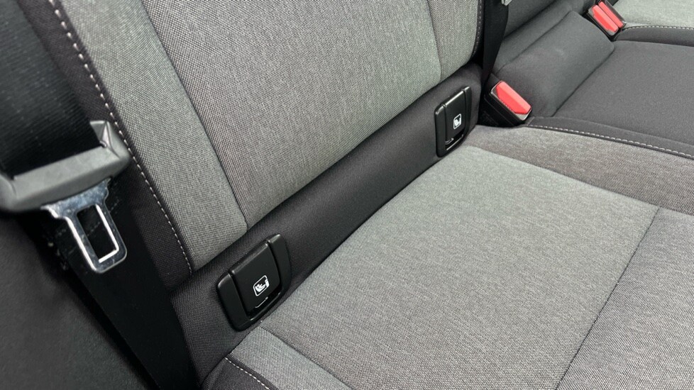 Used Volvo XC40 2023 for sale - 76297348: Photo 56