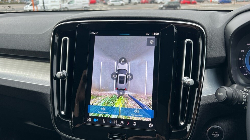 Used Volvo XC40 2023 for sale - 76297348: Photo 57