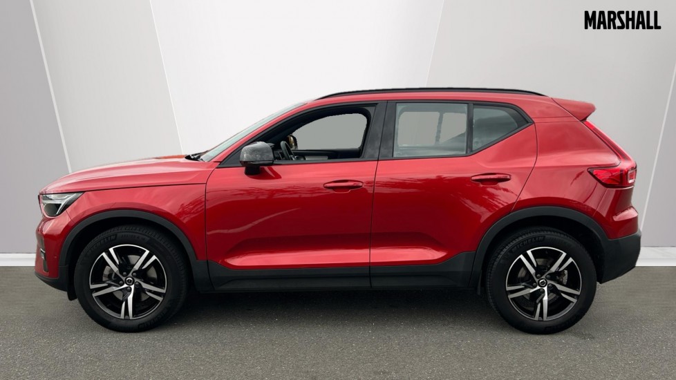 Used Volvo XC40 2023 for sale - 76297348: Photo 8