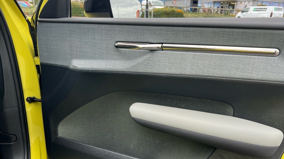 Used Volvo EX30 2025 for sale - 75514518: Photo 15