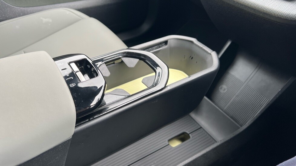 Used Volvo EX30 2025 for sale - 75514518: Photo 56