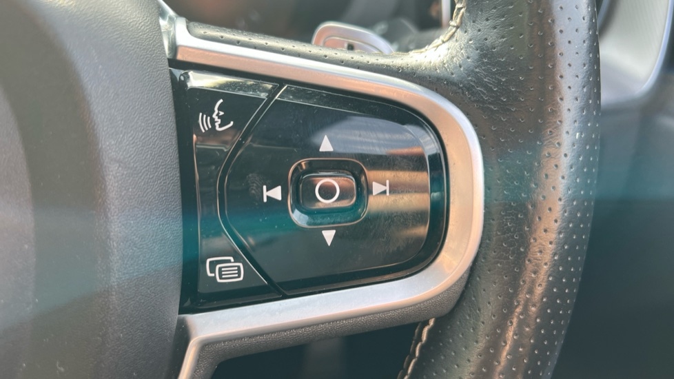 Used Volvo XC60 2019 for sale - 76066982: Photo 22