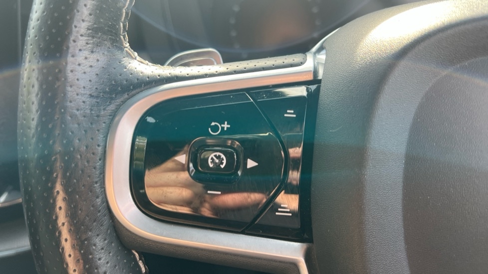 Used Volvo XC60 2019 for sale - 76066982: Photo 23