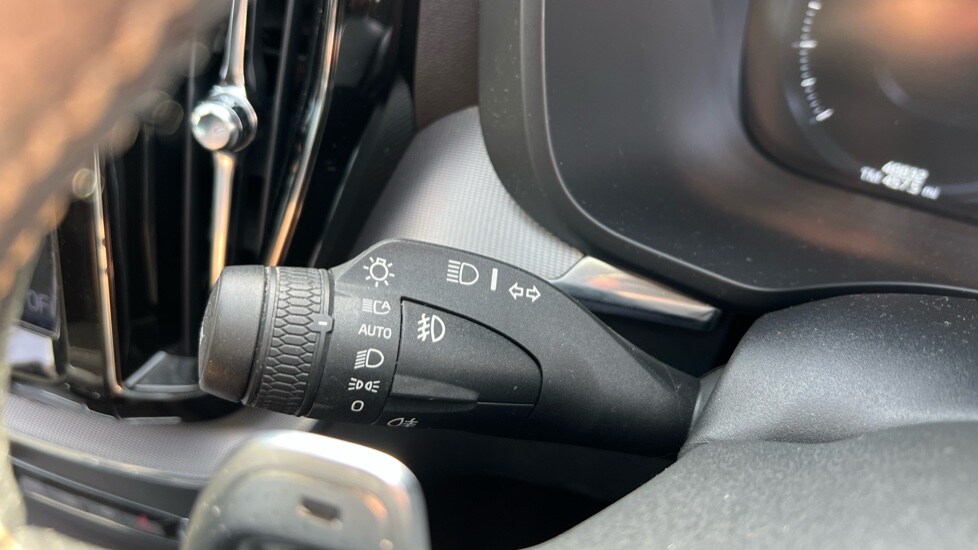 Used Volvo XC60 2019 for sale - 76066982: Photo 25