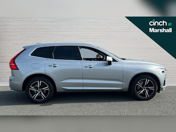 Used Volvo XC60 2019 for sale - 76066982: Photo 2