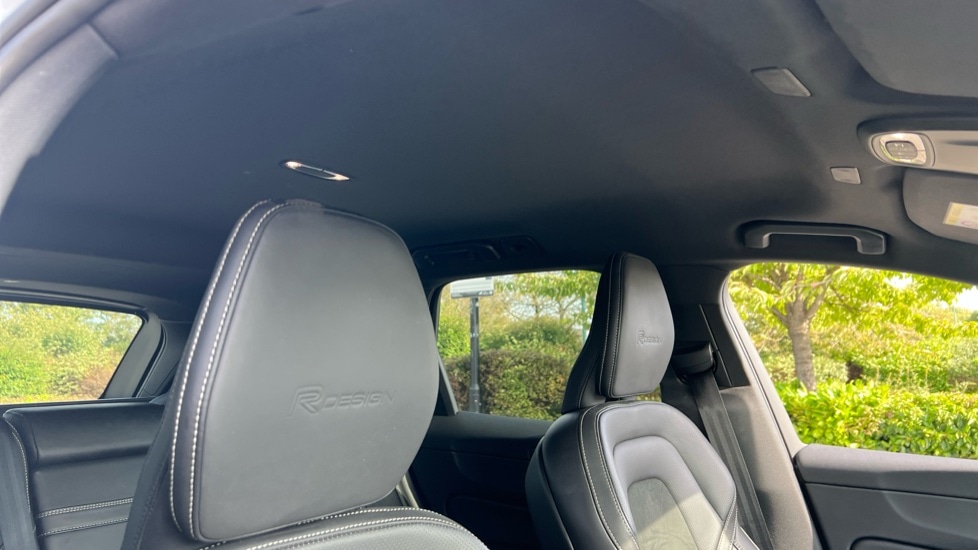 Used Volvo XC60 2019 for sale - 76066982: Photo 30