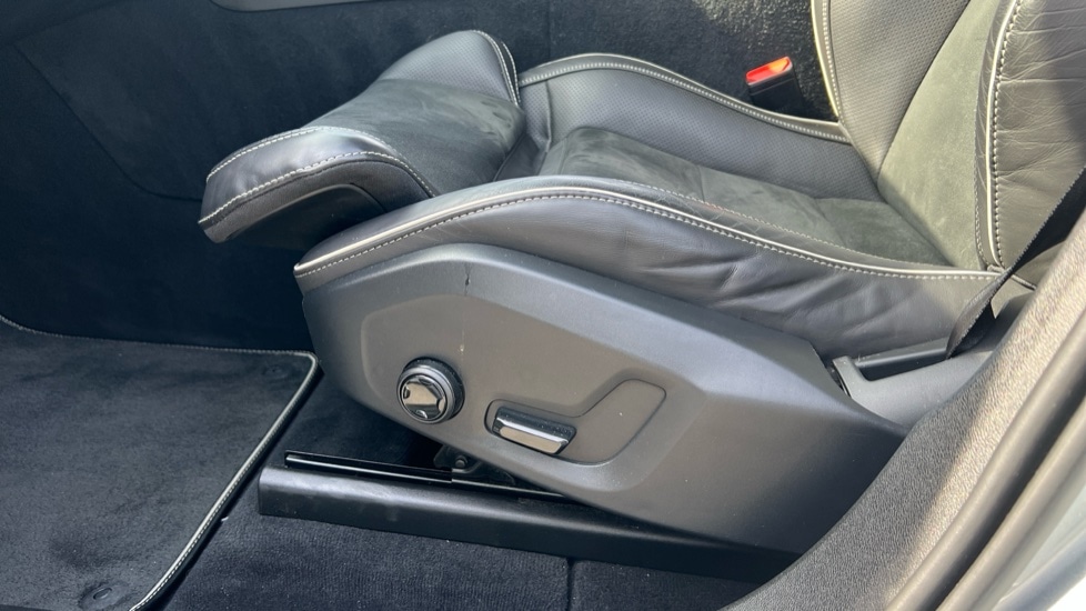 Used Volvo XC60 2019 for sale - 76066982: Photo 31