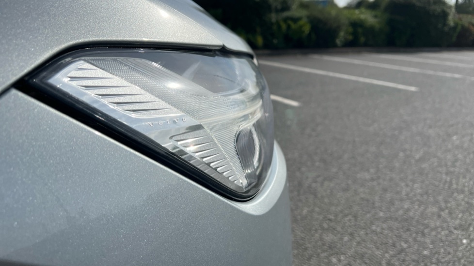Used Volvo XC60 2019 for sale - 76066982: Photo 36