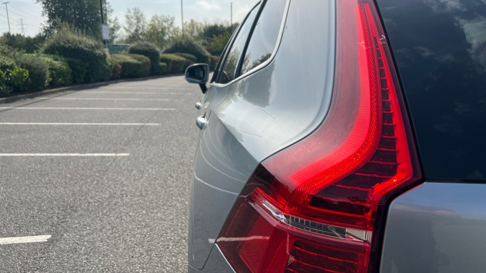Used Volvo XC60 2019 for sale - 76066982: Photo 42