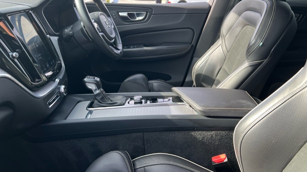 Used Volvo XC60 2019 for sale - 76066982: Photo 48