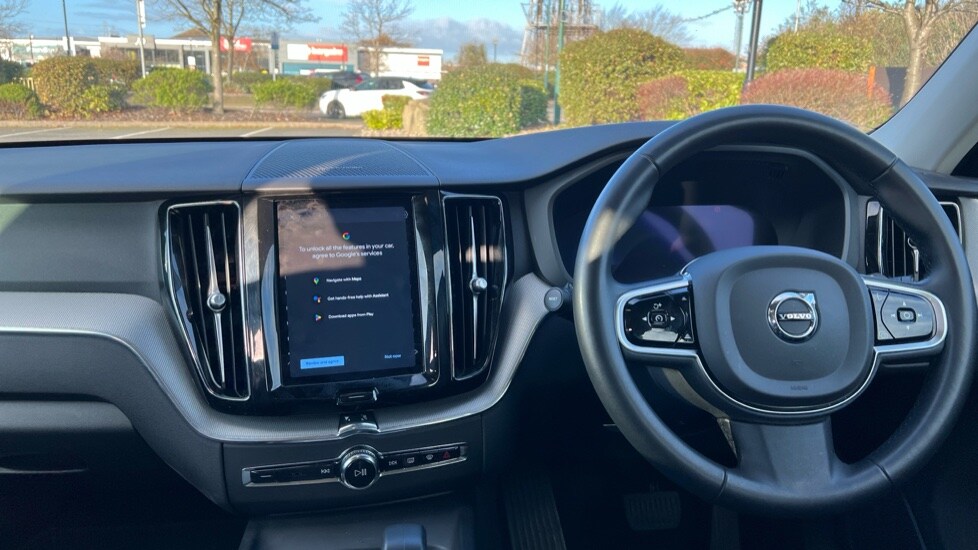 Used Volvo XC60 2023 for sale - 76954419: Photo 22