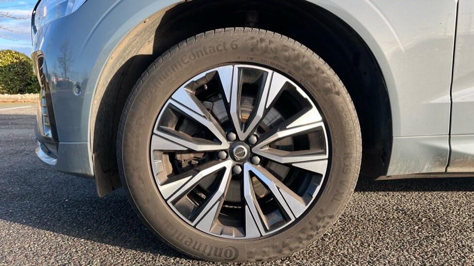 Used Volvo XC60 2023 for sale - 76954419: Photo 25