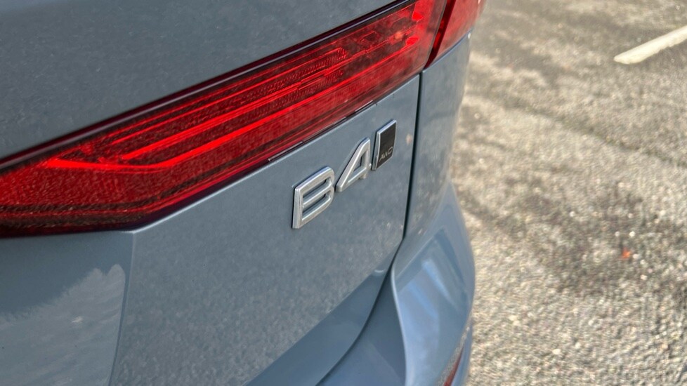 Used Volvo XC60 2023 for sale - 76954419: Photo 43