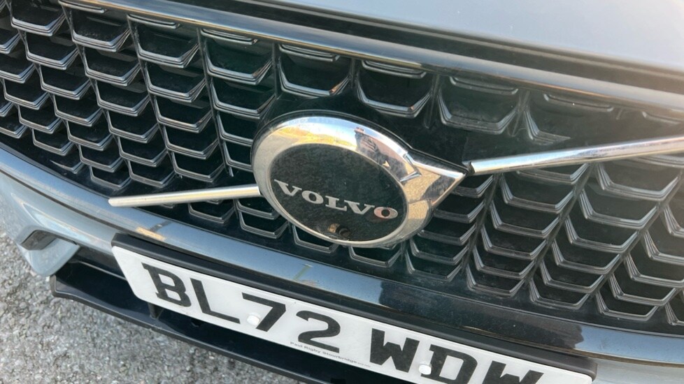 Used Volvo XC60 2023 for sale - 76954419: Photo 50