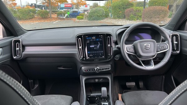 Used Volvo XC40 2024 for sale - 76244596: Photo 21