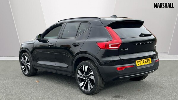 Used Volvo XC40 2024 for sale - 76244596: Photo 2