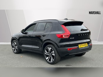 Used Volvo XC40 2024 for sale - 76244596: Photo 2