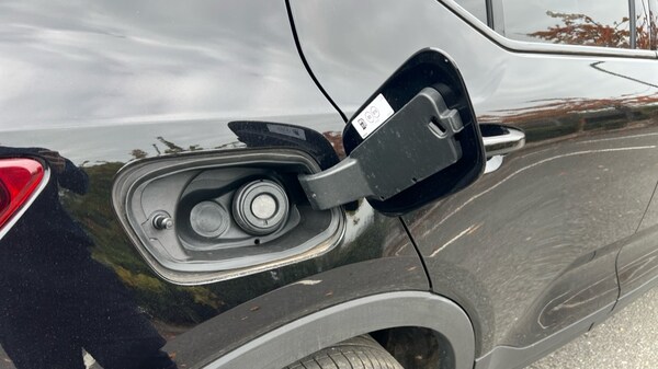 Used Volvo XC40 2024 for sale - 76244596: Photo 41