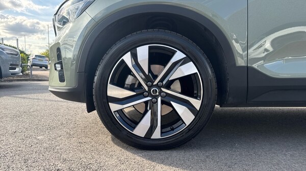 Used Volvo XC40 2025 for sale - 76176347: Photo 25