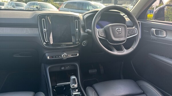 Used Volvo XC40 2025 for sale - 76176347: Photo 49